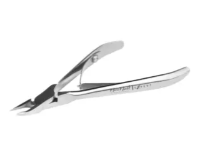 MANICURE TOOLS
